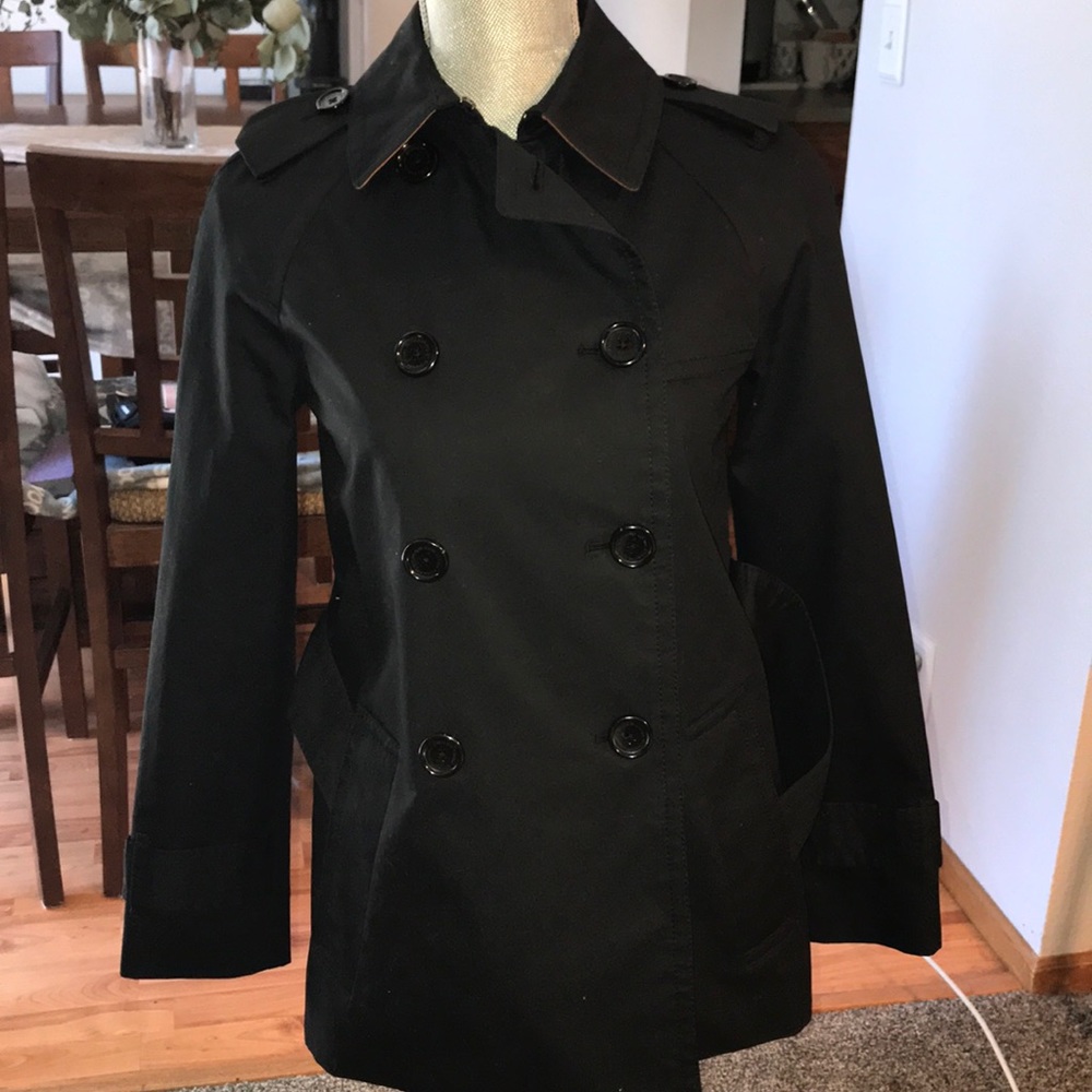 Black coach trench